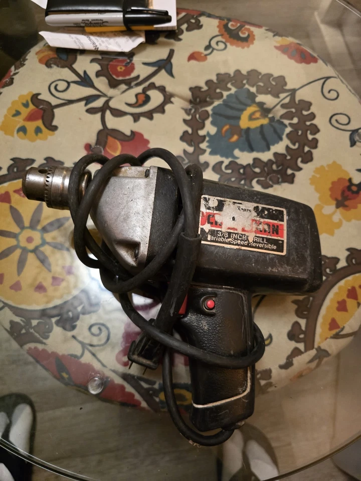 Taladro con cable vintage Sears Craftsman 3/8” - velocidad variable, reversible Foto 1 de 2