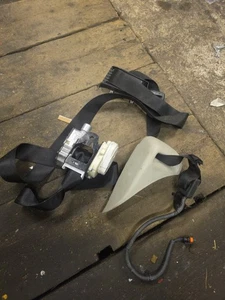 Saab 9-3 Convertible Rh Front Seat belt Electric Seat Type - Picture 1 of 5
