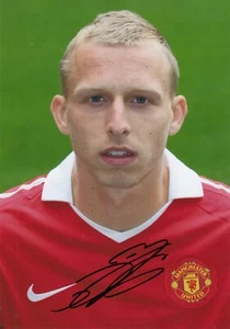 Football - Ritchie De Laet- Hand Signed 12x8 Photograph - Manchester United -COA - Picture 1 of 1