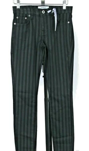 JEANS DENIM PISTOLA - RAYAS DE SOMBRA GRIS NEGRO - DOBLADILLO TRITURADO - AJUSTADO DE MID RISE - Imagen 1 de 9