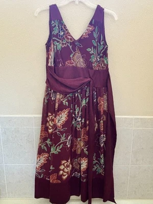 Vintage Liz Claiborne Floral V-Neck Burgundy High Waisted Work Cocktail Dress - Image 1 of 4