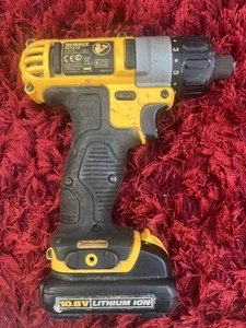 DE WALT DCF610 Sub Compact Screwdriver 10.8 Volt - Picture 1 of 2