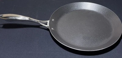 🔥 New 55% off Tupperware CSeries NonStick 12" Grill Pan Stainless Steel Griddle