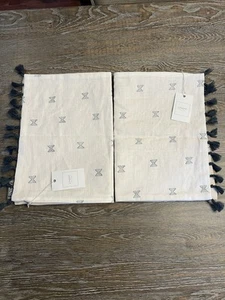 NWT Lindye Galloway Set Of 2 Pillow Covers Beige Blue Cotton Made in India - Picture 1 of 11