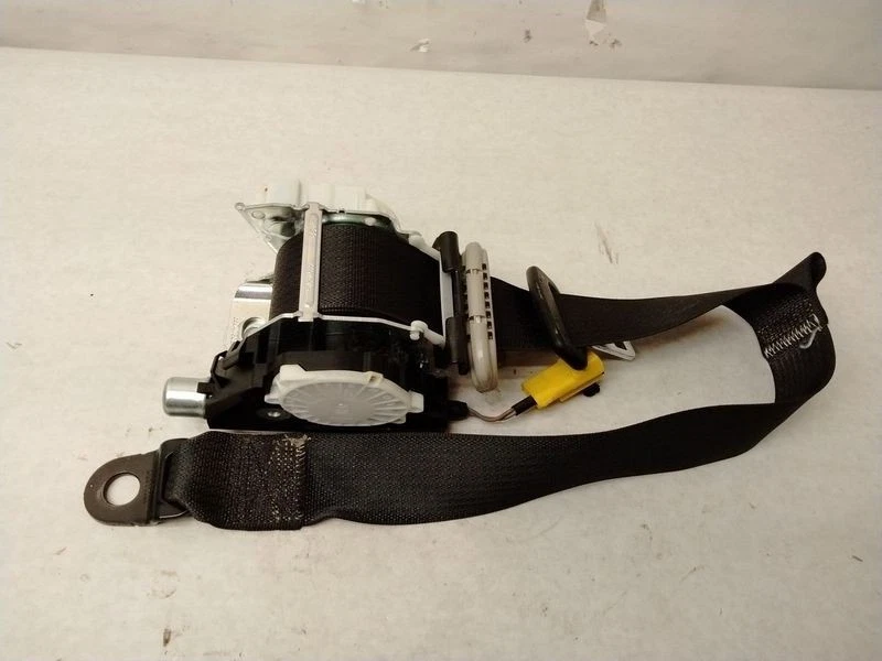 Dodge Caravan 2011-2020 conjunto retractor de cinturón de seguridad del lado del pasajero delantero negro Foto 1 de 1