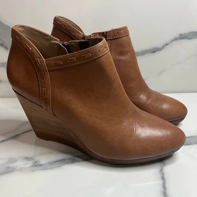 Jack Rogers Women's Tan Leather Wedge Emery Ankle Boots Sz 10 Closet Staple - Image 1 of 4