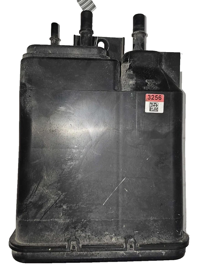 11-16 CHEVY SILVERADO 2500 Evaporator Canister 6.0L ONLY - Image 1 of 3