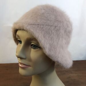 Vintage Soft Fur Beige Cloche Bucket Style Hat (CH18)