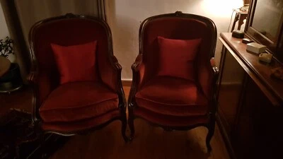 Paire de fauteuil bergère en velours rouge  - Photo 1/4