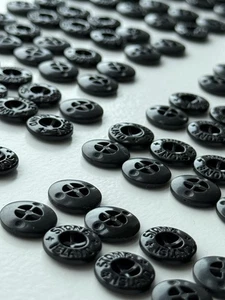 156x Stone Island Replacement Buttons Bulk 14mm & Free Branded Metal Buttons - Picture 1 of 5