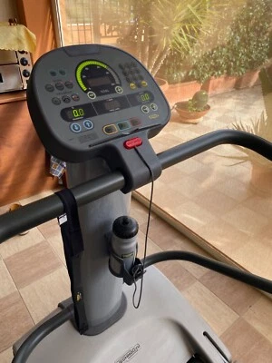 Bellissimo Tapis Roulant Technogym - Immagine 1 di 4