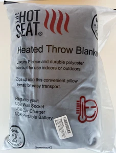 The Hot Seat Heated Throw Blanket von Pop Design | USB Powered - Bild 1 von 5