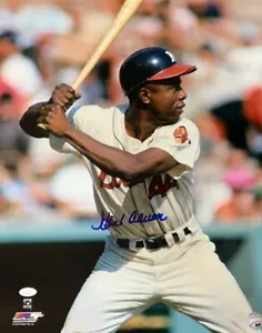 Foto Firmada 16x20 de los Atlanta Braves HANK AARON #17 AUTOMÁTICA - Salón de la Fama - ¡JSA! - Imagen 1 de 2