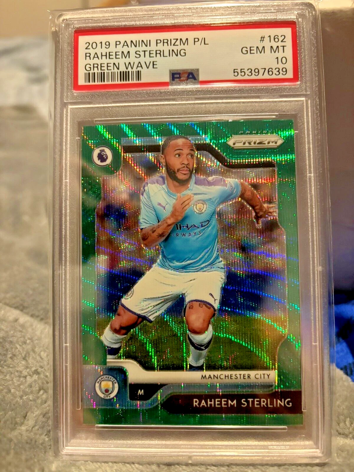 2019 PANINI PRIZM RAHEEM STERLING GREEN WAVE PSA10
