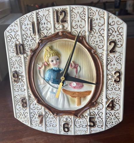1978 Sears Roebuck And Co Pioneer Woman Clock WORKS TESTED USED Bin#RI Cover