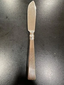 Butter Knife CRESCENDO Reed & Barton 7" Stainless 18/8 Silverware Flatware - Picture 1 of 3