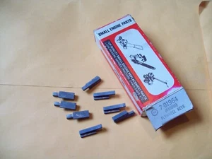 Flywheel Key Genuine 610995 Lawnmower Engine New NOS! Motor Offset - Picture 1 of 4