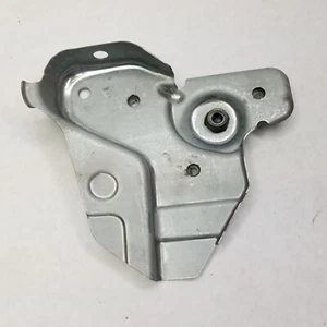 BMW e38 774i Right Front Bracket 41148192972   41 14 8 192 972  NEW - Foto 1 di 2