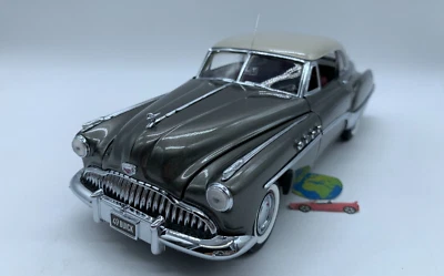 Franklin Mint Buick Riviera 1949, automodello scala (1:24- 1:25), vintage (2626) - Immagine 1 di 4