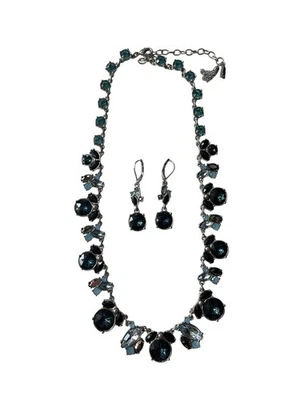 Collar Babero Princesa Cristal Lucita Zafiro Simply Vera Wang Foto 1 de 4