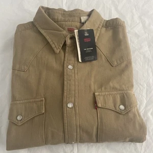 Camisa informal occidental con botones a presión perla manga larga beige grande de Levi’s para hombre - Imagen 1 de 11
