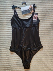 Damen Shapewear Korsett Body kleiner Tanga schwarz Sofia Kleidung - Bild 1 von 6