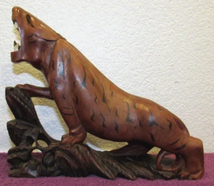 Vintage Wood Carved Sabre Tooth Tiger Cat - Picture 1 of 13