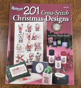 201 Cross-Stitch Christmas Designs 128 Pages Book The Needlecraft Shop Kooler - Foto 1 di 3