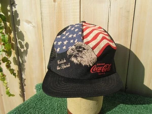 Cappello da baseball vintage Coca Cola Catch The Spirit bandiera americana aquila berretto camionista - Foto 1 di 8