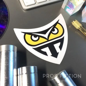 Blade Runner - Prop Tyrell Logo Case Sticker / Replicant Set Dressing Decal - Picture 1 of 1