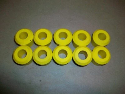 10pc Woodhead Yellow Grommet  1/2"    NEW - Image 1 of 3