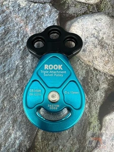 Notch Rook Swivel Pulley Triple Attachment Blue – Climbing Rigging Arborist Gear - Picture 1 of 7