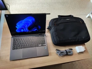 Samsung Galaxy Book3 360 13,3" Intel I7-1360P 16gb / 512gb bateria pióro 99% - Zdjęcie 1 z 24