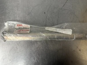 2017-24 Suzuki GSXR1000R REAR AXLE BACK WHEEL RIM PIVOT BOLT AXEL 64711-49G00 - Picture 1 of 6