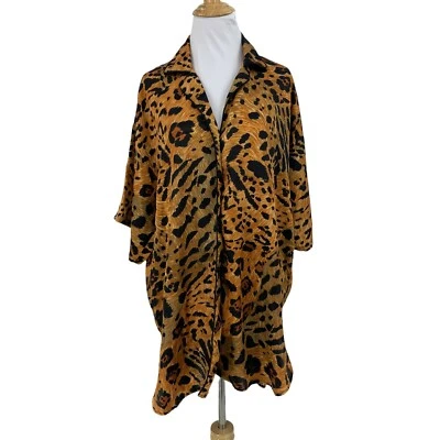 Camisa oversized vintage Victoria's Secret leopardo P S pequeno botão pijama - Imagem 1 de 4
