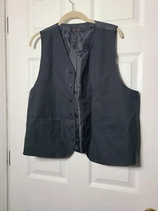 Vest men's size 42R some stains - Picture 1 of 5