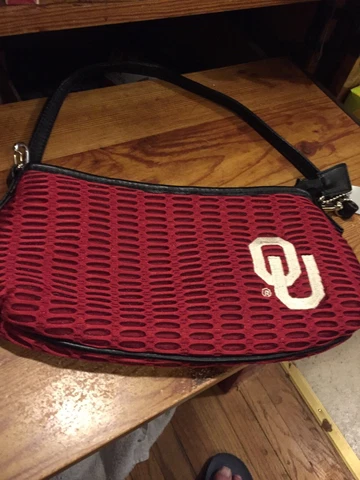 New Alan Stuart Oklahoma Sooners Clutch Purse Soft Sided Material Zips Cover
