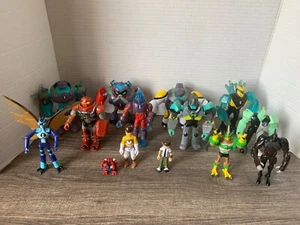 Bandai Cartoon Network BEN 10 Tennyson Action Figure Huge Lot Kick'n Chicken + - Picture 1 of 6