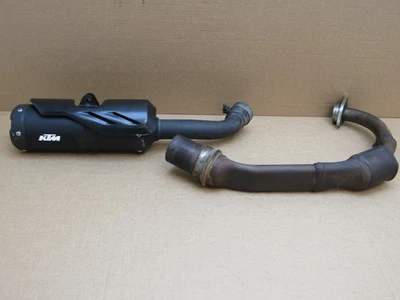 KTM RC 125 2024 2.415 millas escape colector caja (14953) Foto 1 de 4