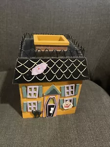 Caja de pañuelos de madera para casa espeluznante de Halloween cubierta casa embrujada - Imagen 1 de 7