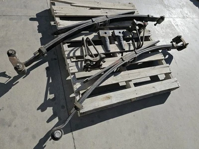 Ford F250 2012 par de resortes de hoja traseros usados 3 hojas11-16 BC345560FD envío Los Angel Foto 1 de 4