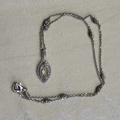 Collar potenciador Affinity diamante esterlina 1/10 cttw y 2,10 cts excelente estado Foto 1 de 4