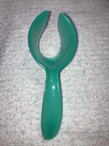 Tupperware Ei Schnuller Nippelschaufel Halter Greifer Gadget 1334 aqua grün türkis - Bild 1 von 3