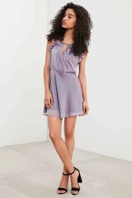 Urban Outfitters Kimchi Blue Iridescent chiffon ruffle mini dress Fit & Flare M - Image 1 of 4