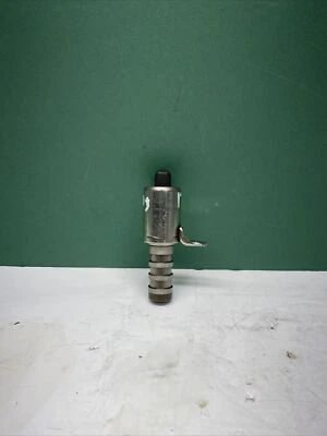 Sensor de posición del árbol de levas del motor de gasolina Ford Mustang 2015-2018 2,3 L OEM Foto 1 de 4