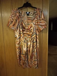 STUDIO 1940 fancy lightweight short sleeve blouse! Stretchable waist!(18-20w) - Picture 1 of 2