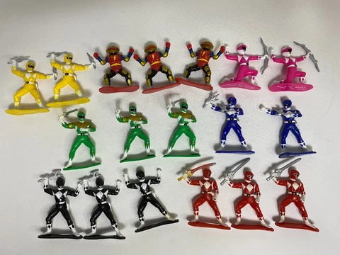 Vintage 1993-94  Mighty Morphin Power Rangers Figure Lot of 18 (Series 1) 3" Cover