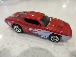 Coche de carreras de juguete Diecast exclusivo del año 80 rojo Otto personalizado Hot Wheels 2025 - Imagen 1 de 6