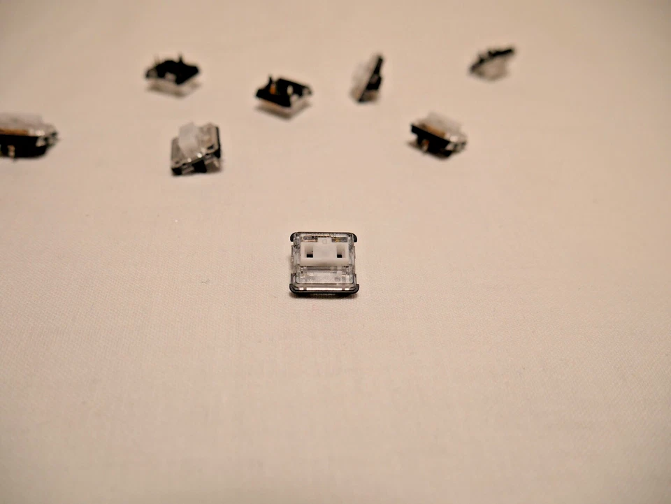 4x Logitech G915, G815 Clicky Switch Replacement |Original Spare Parts Keyboard - Bild 1 von 4