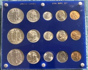 1946 P,D&S U.S. Uncirculated Silver Mint Coins Set - Picture 1 of 2